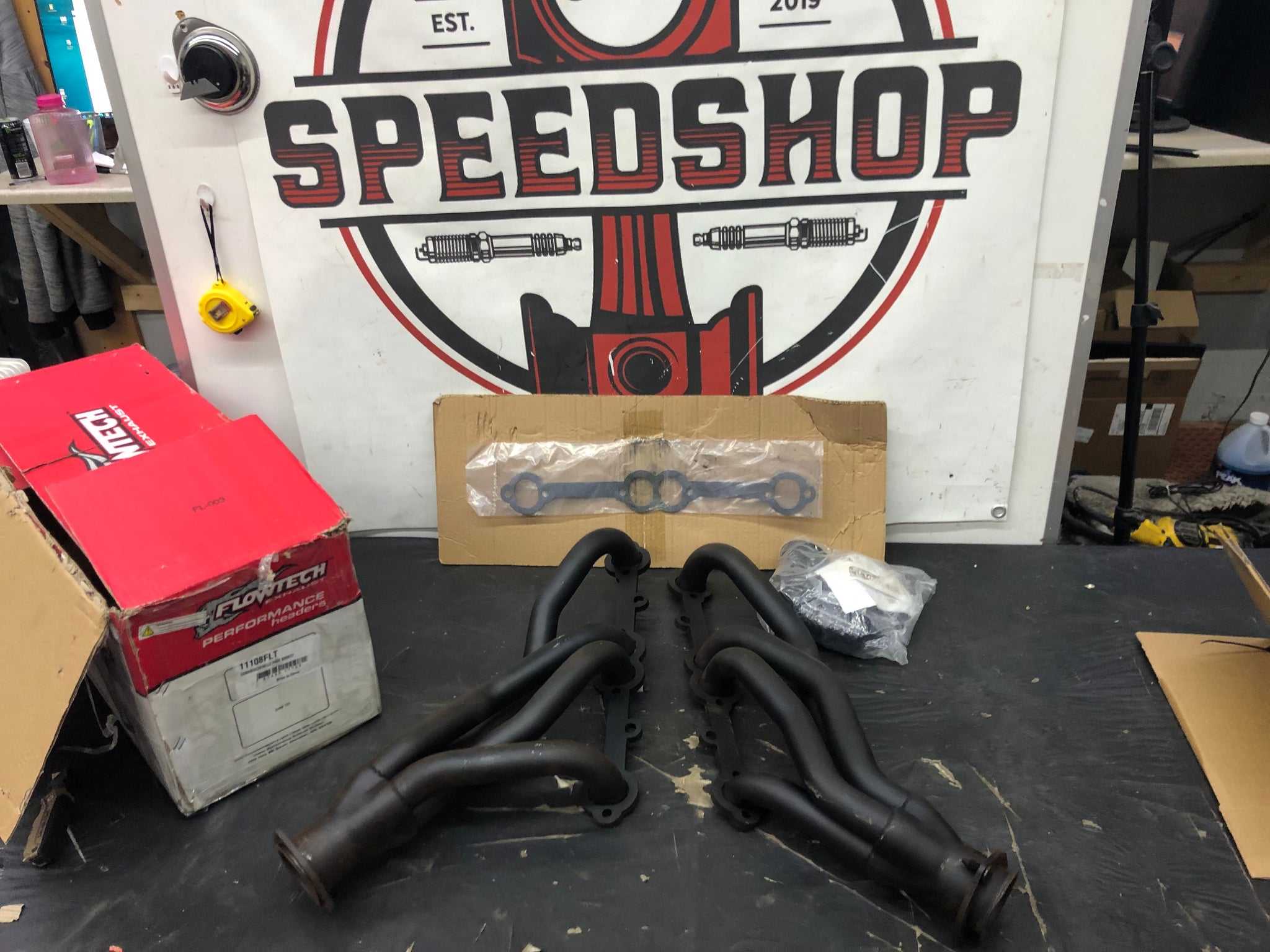 Flowtech 11108FLT Mid-Length Header for 1967-1974 Camaro Nova Chevelle Passenger