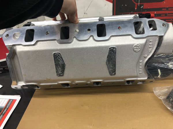Edelbrock 35930 - Edelbrock Pro-Flo 4 EFI System
