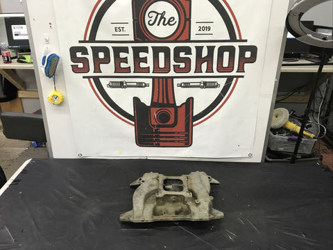 Weiand 7500 Intake Manifold for Mopar BB 413 426 440 motors Low rise dual plane
