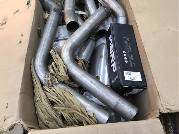 MBRP S5010409 Stainless Cat Back Exhaust for 2001-06 Silverado Sierra 2500HD 6.0