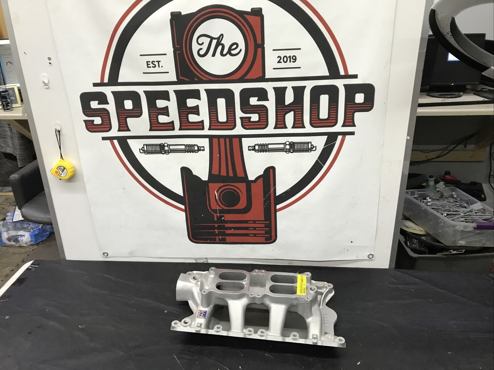 Edelbrock 7585 RPM Air-Gap Dual-Quad 351W Intake Manifold